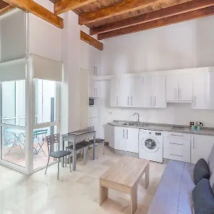 Pasaje De Amores Der · Descanso En Casa Y Vida Cultural Y Monumentos 4 Px Apartamento Sevilla