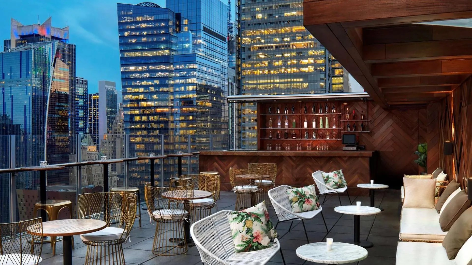 Doubletree By Hilton New York Times Square West