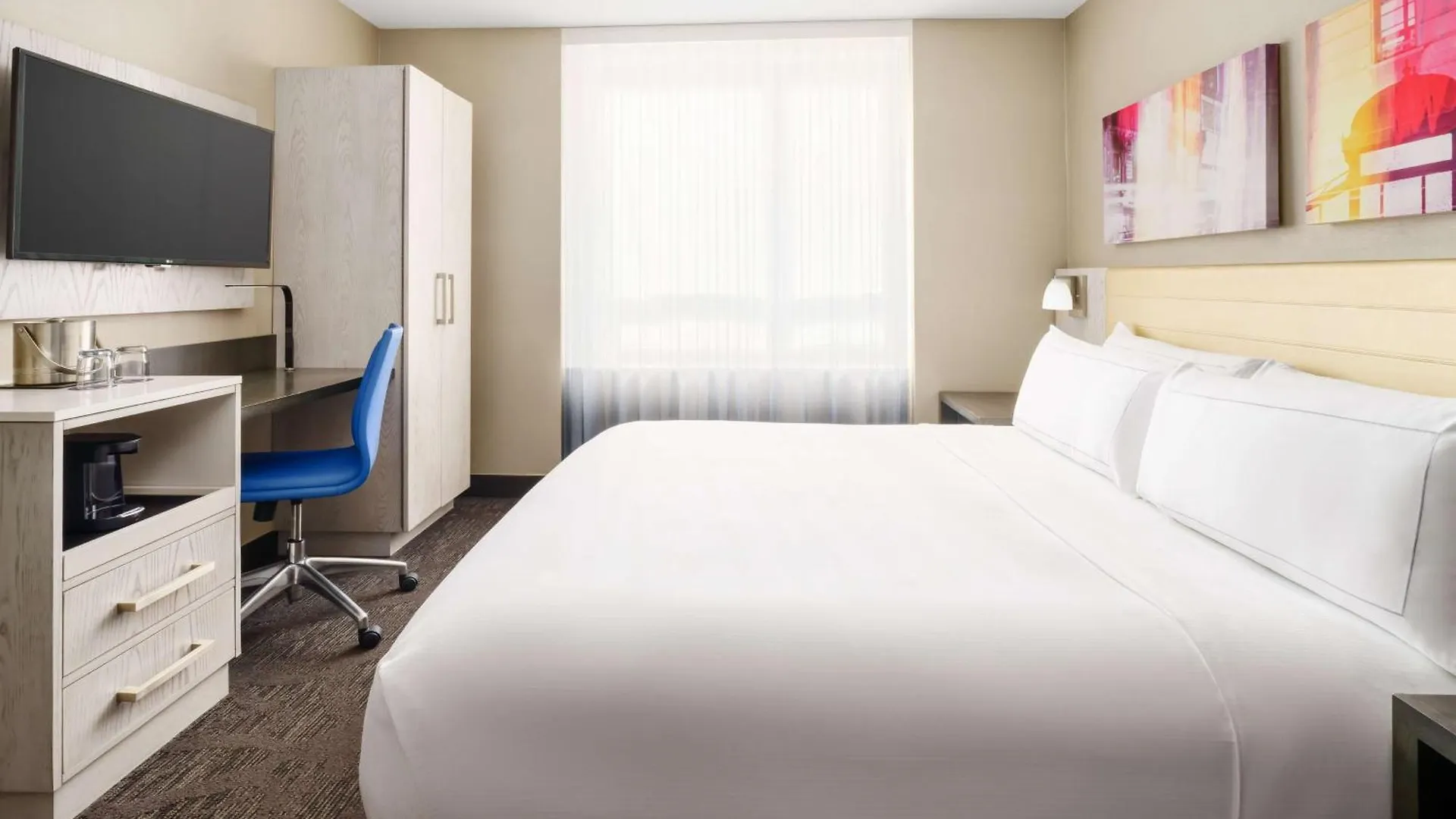 Doubletree By Hilton New York Times Square West Hotel