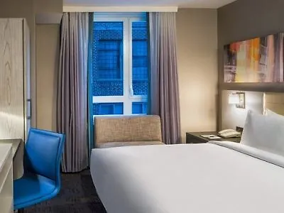 Doubletree By Hilton New York Times Square West Otel